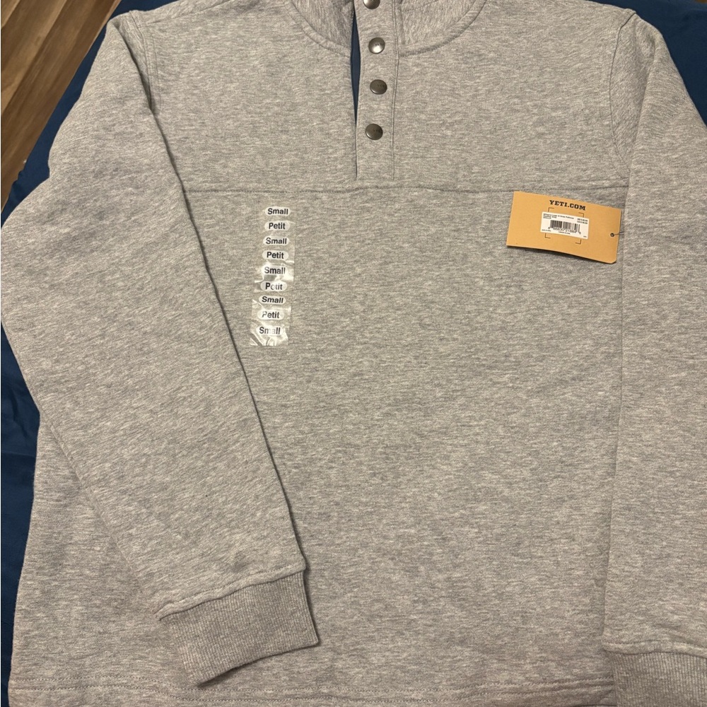Yeti Gray snap pullover